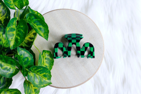 Green Checkered Wavy Hair Clip