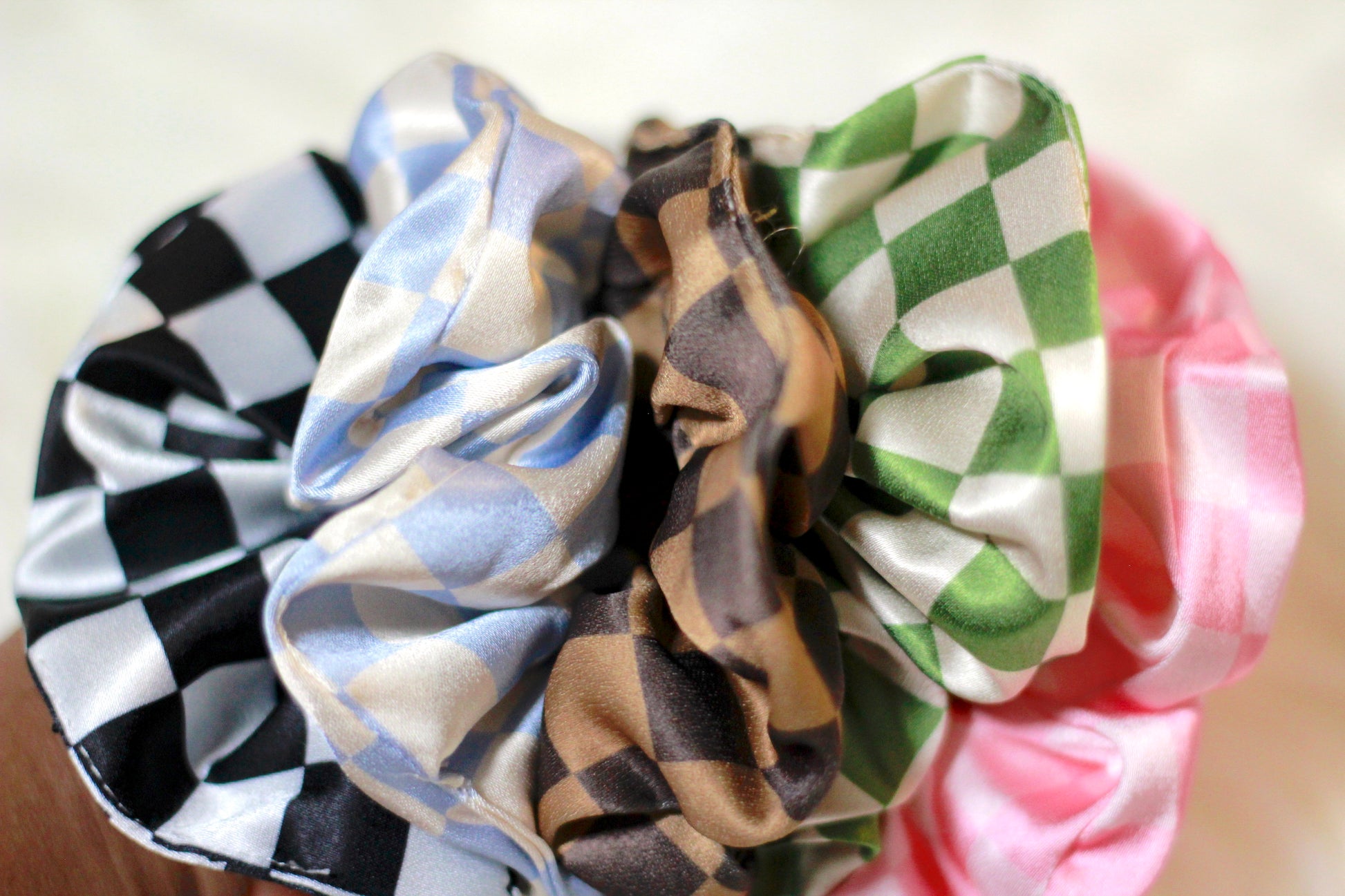 checkered scrunchies, brown green pink blue black and white scrunchies, tiktok trend accessories